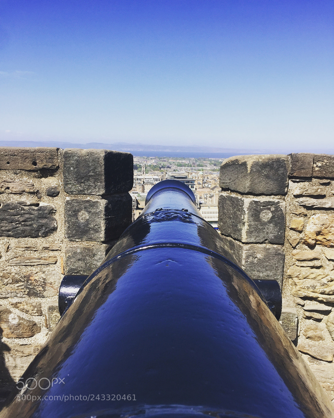 Apple iPhone 6 sample photo. Edinburgh castle photography