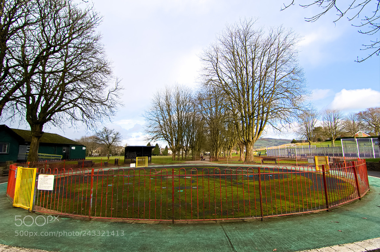 Nikon D2X sample photo. Fenced off photography