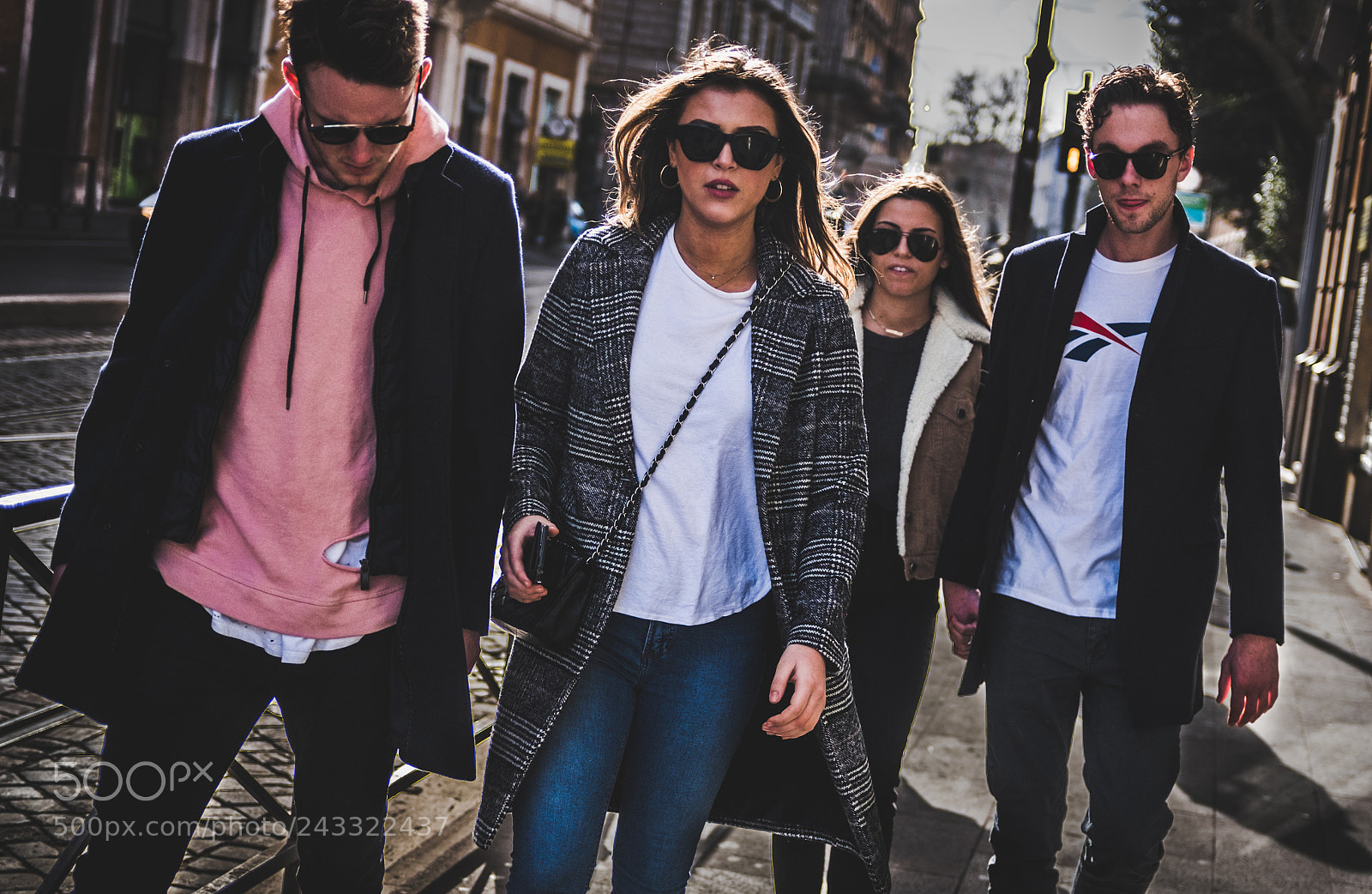 Fujifilm X100F sample photo. Street fashion photography photography