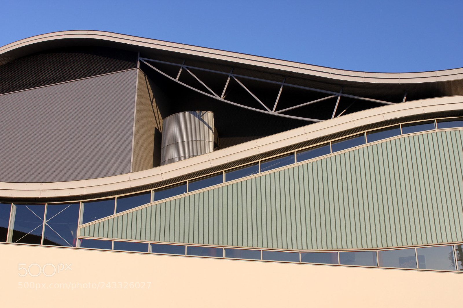 Canon EF-S 18-55mm F3.5-5.6 IS sample photo. Img photography