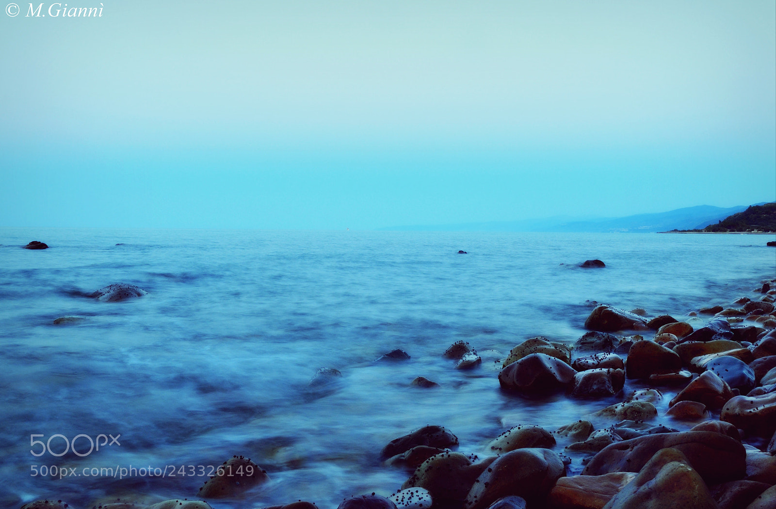 Nikon D3100 sample photo. Cold water photography