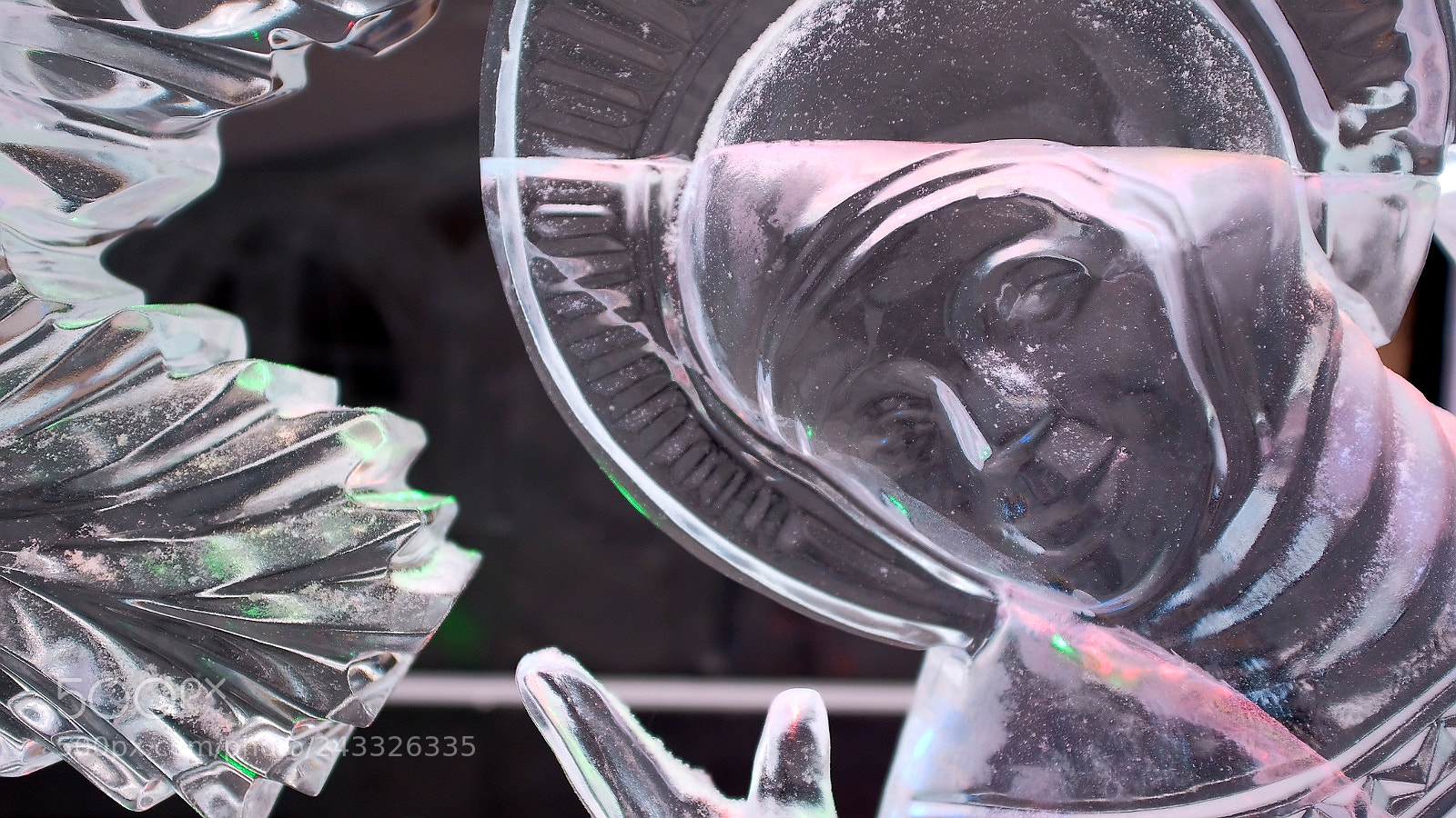Fujifilm X100F sample photo. Icy greeting photography