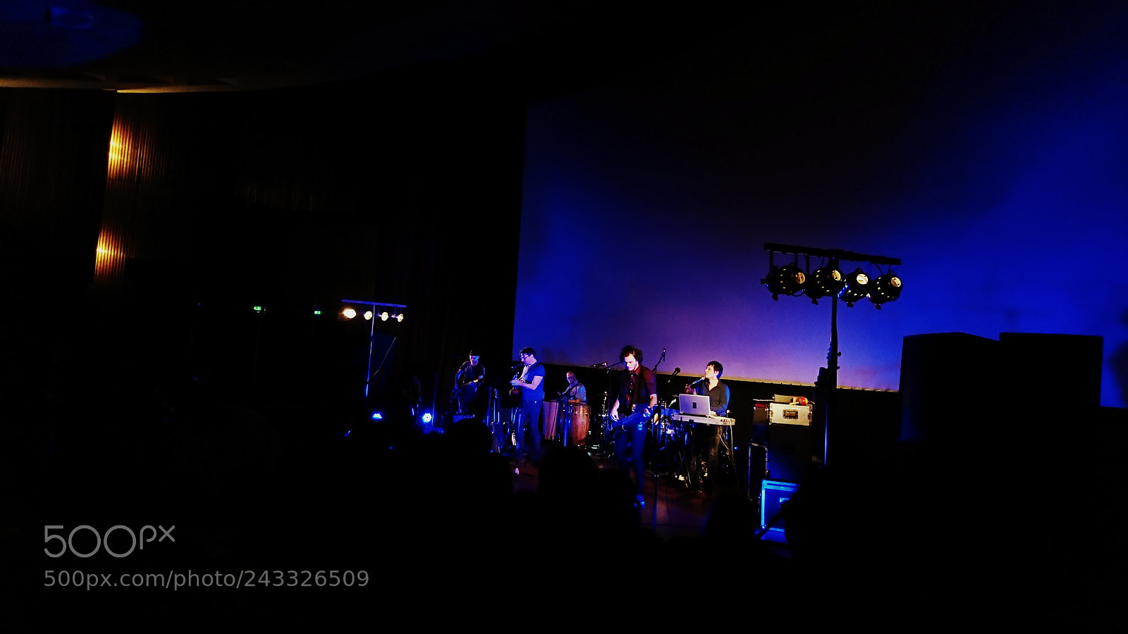 Sony Xperia XZ sample photo. Kiscsillag concert at the photography