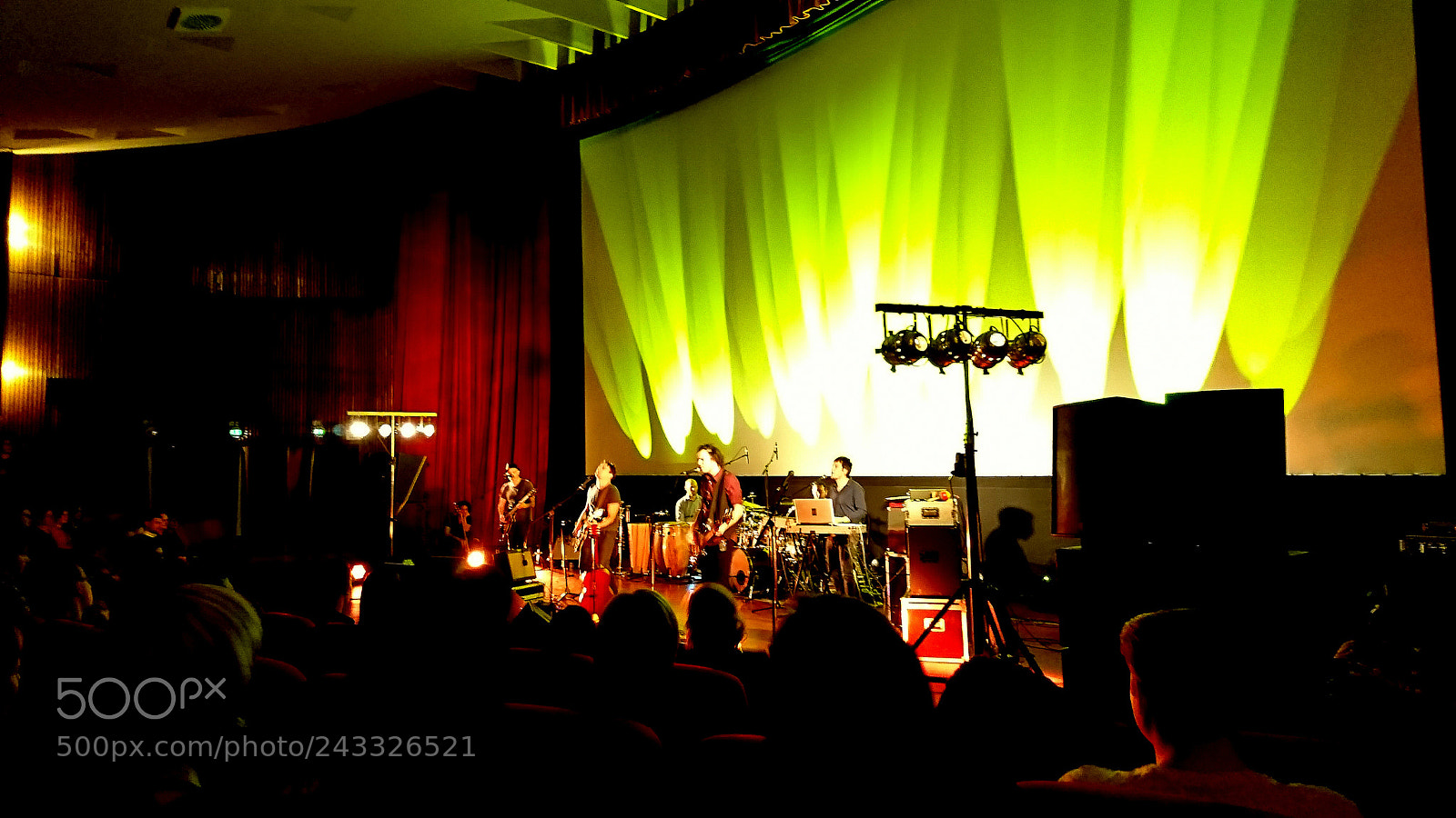 Sony Xperia XZ sample photo. Kiscsillag concert at the photography