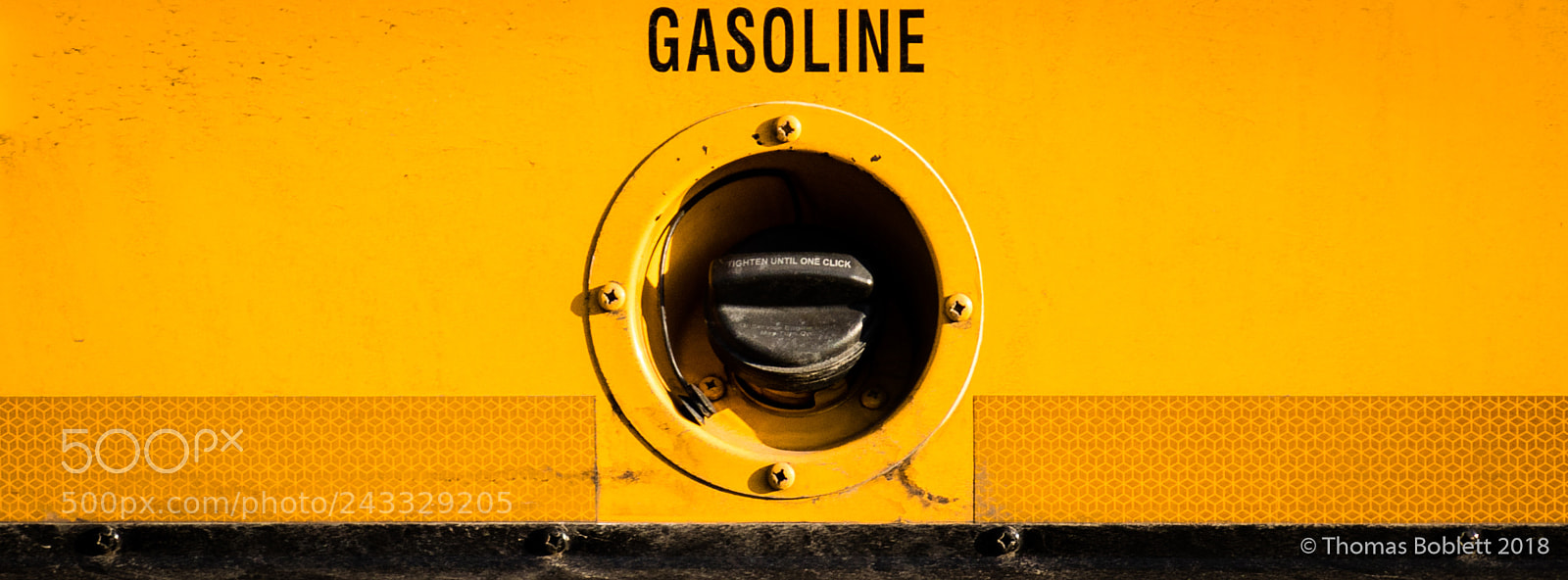 Canon PowerShot G16 sample photo. Gasoline photography