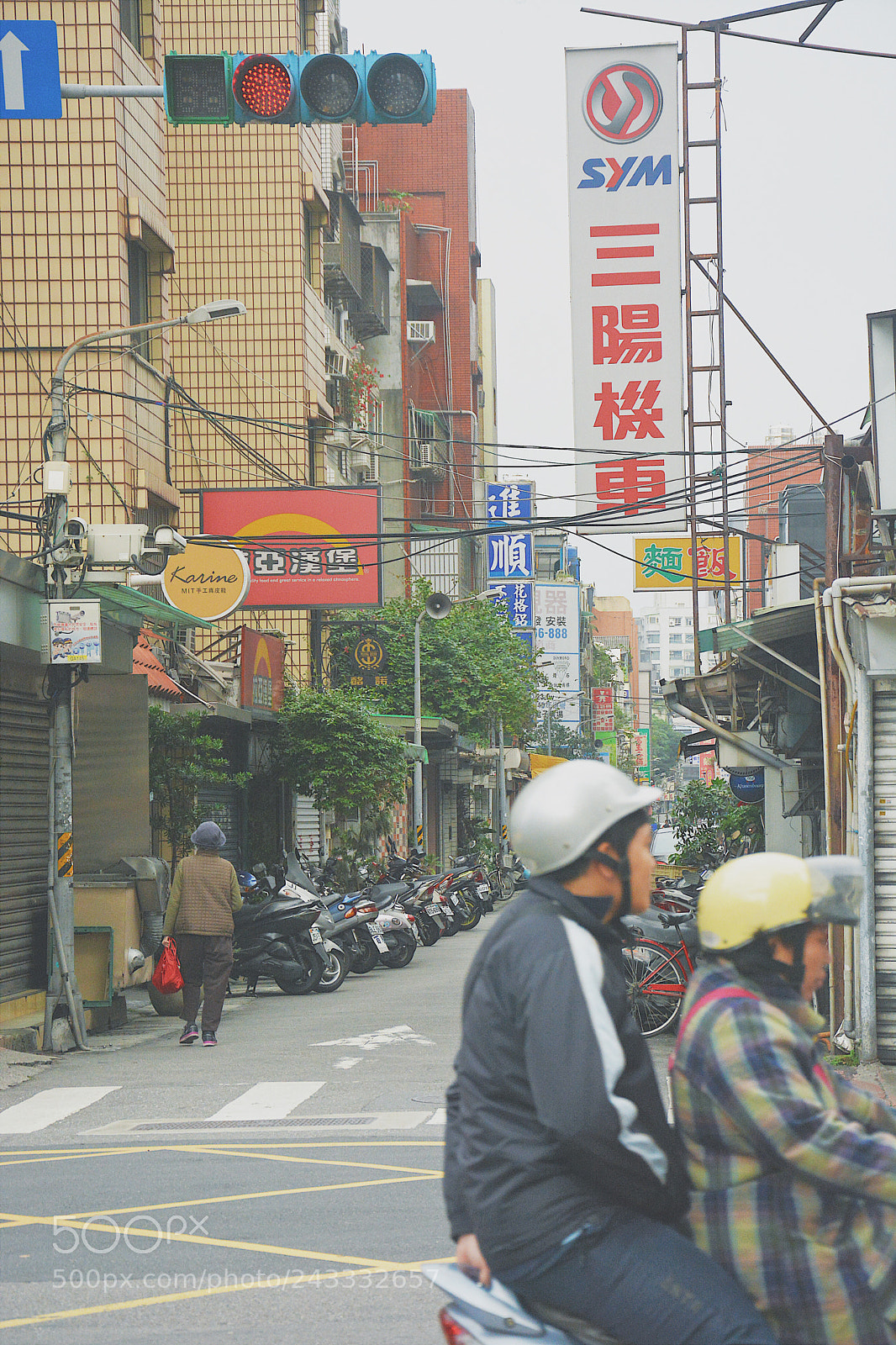 Nikon D7100 sample photo. Taipei // photo by me photography