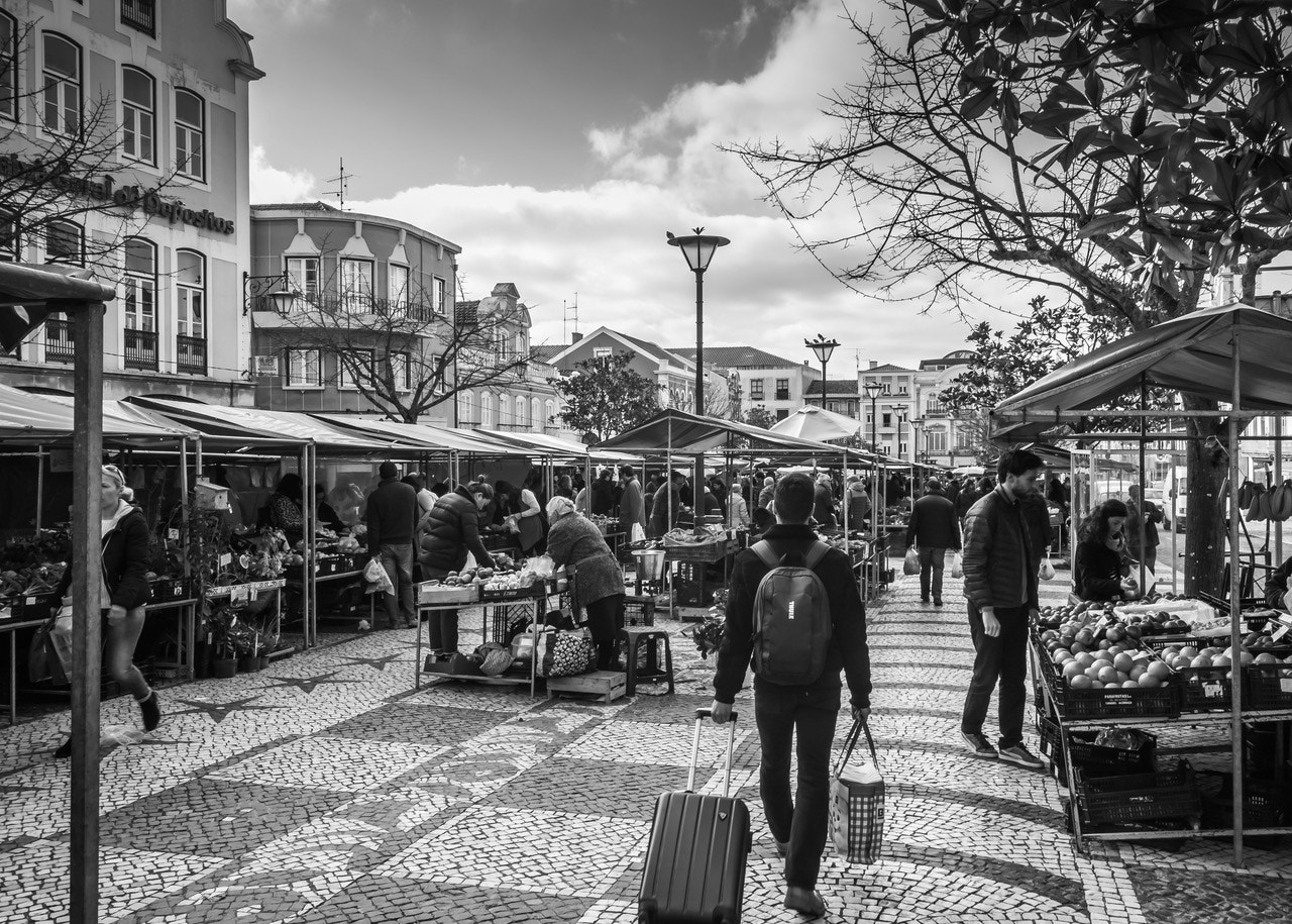 Leica M-Monochrom sample photo. Fair morning photography