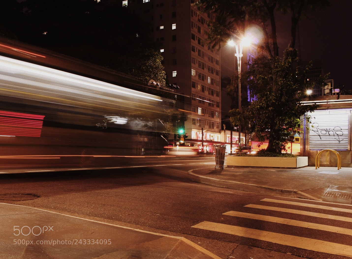 Canon EOS 1300D (EOS Rebel T6 / EOS Kiss X80) sample photo. Av. paulista photography