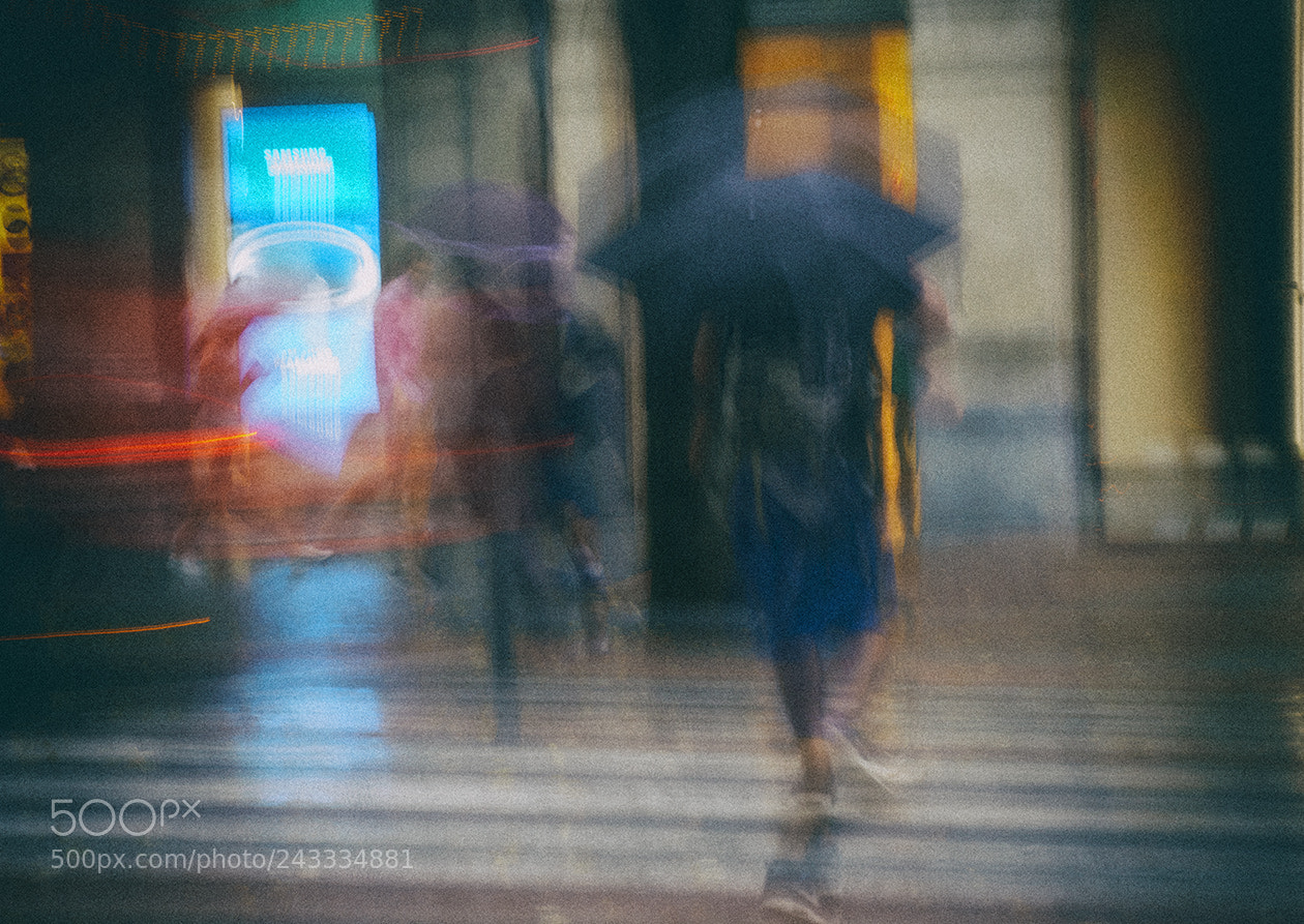 Olympus OM-D E-M5 sample photo. Rain in bilbao photography
