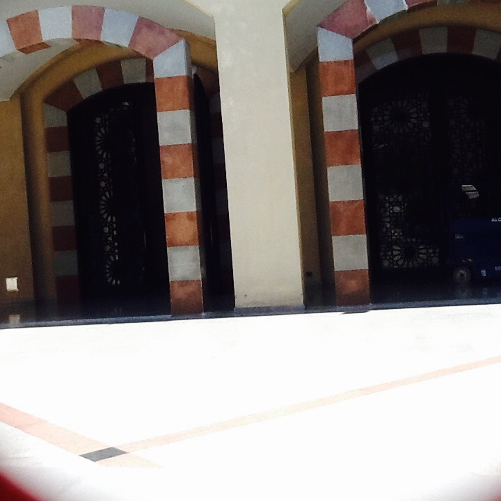 Apple iPad 2 sample photo