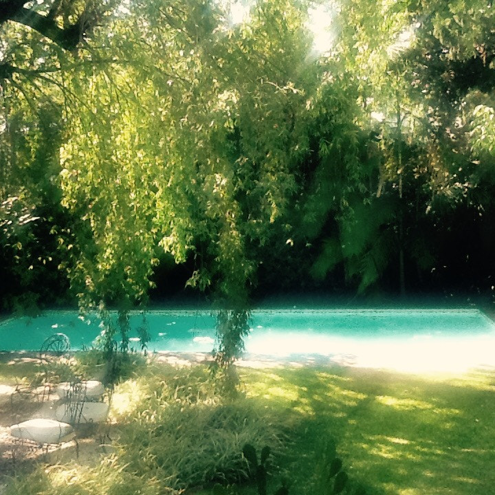 Apple iPad 2 sample photo. Pool photography