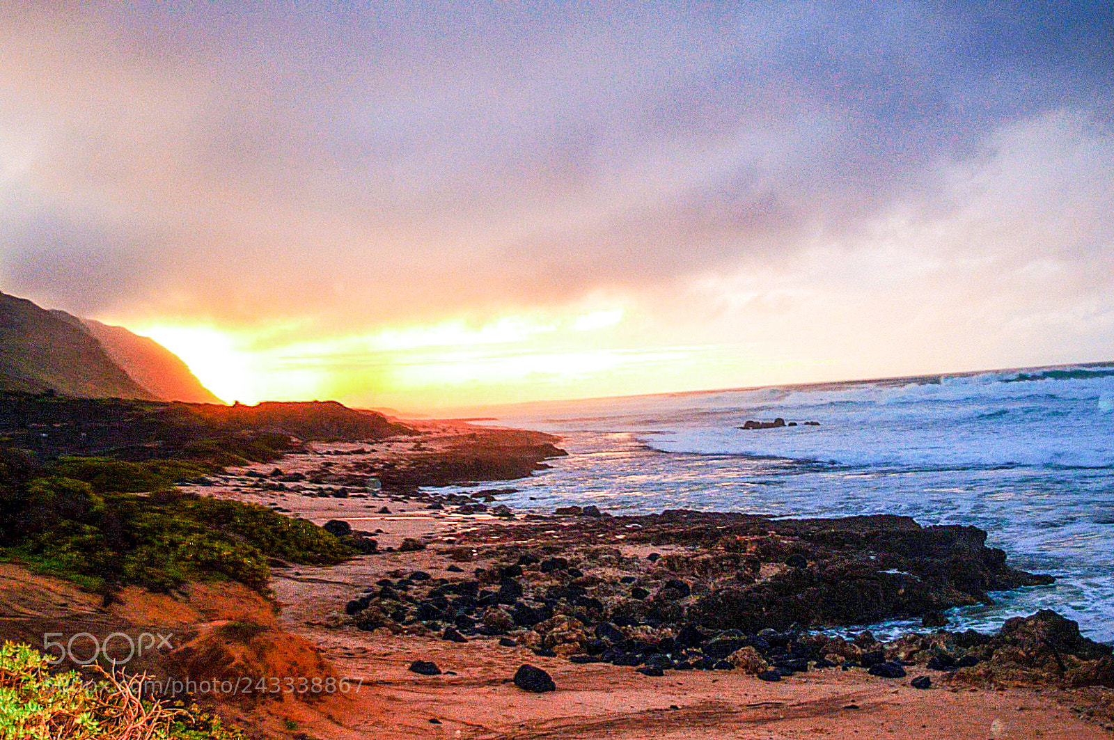 Nikon D3200 sample photo. Kaena point photography