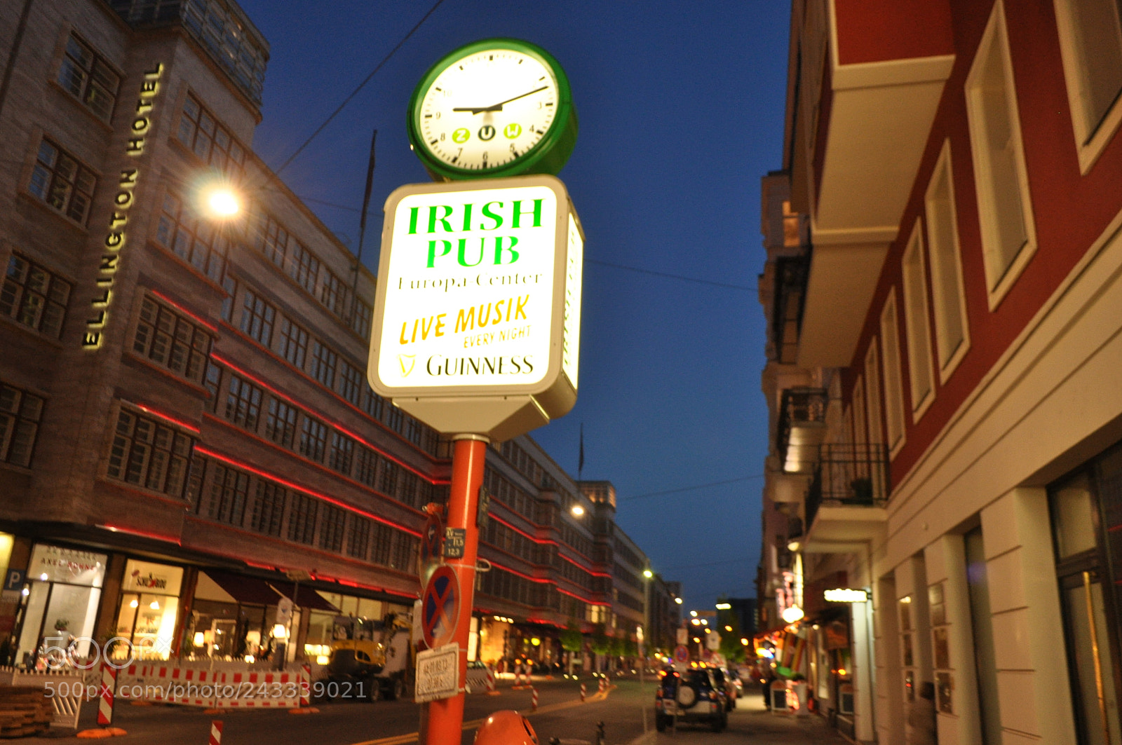 Nikon D5000 sample photo. Irish pub in deutschlan photography