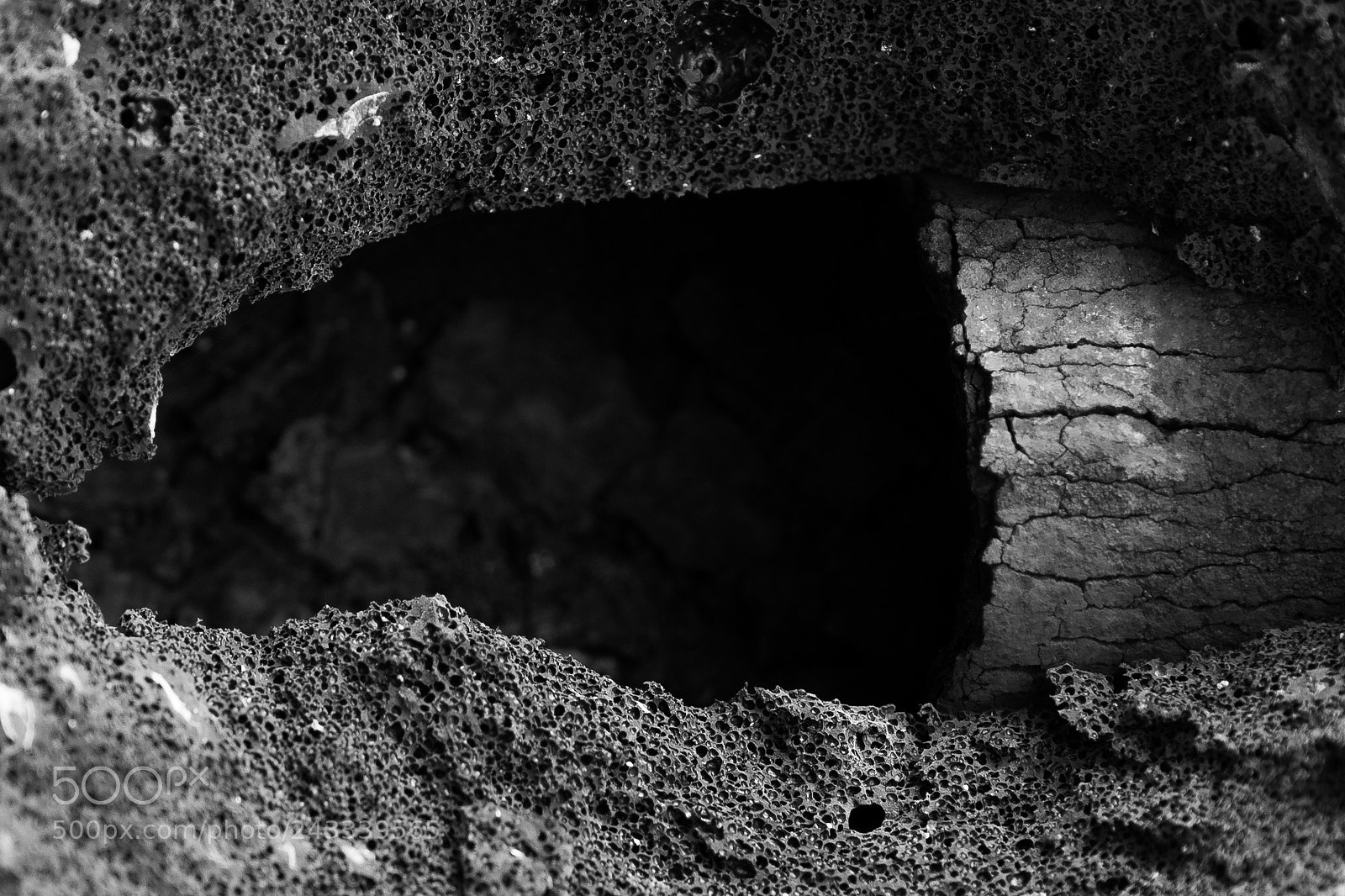 Sony a7R II sample photo. Crumbling rift photography