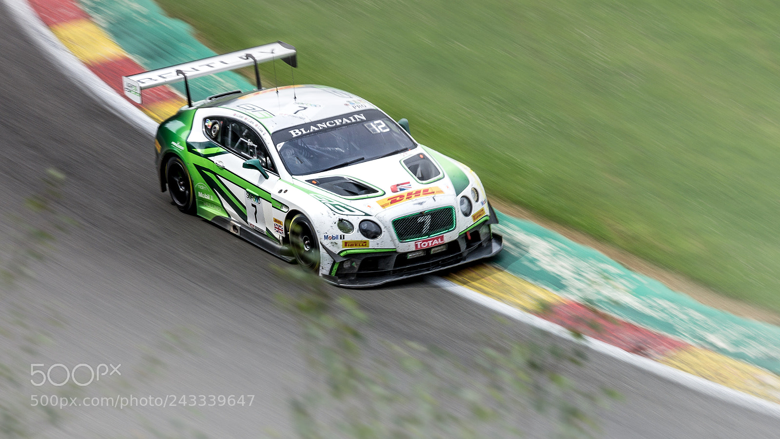 Pentax K-5 sample photo. Bentley continental gt3 7 photography