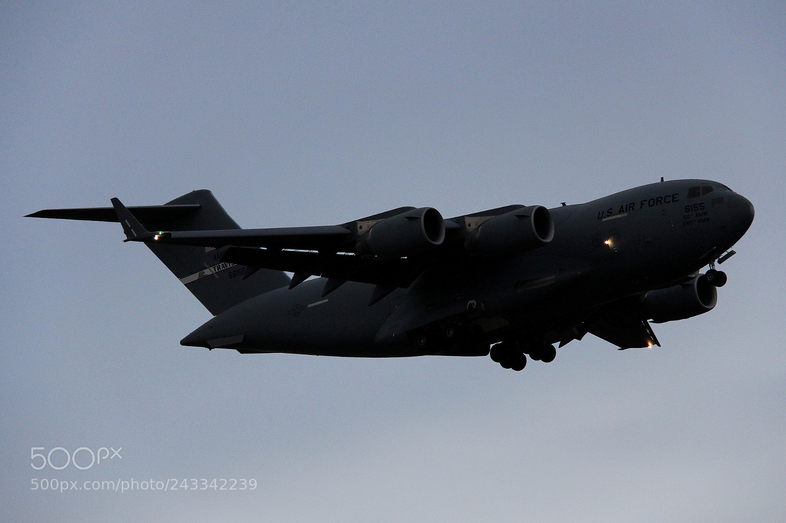 Canon EF-S 18-200mm F3.5-5.6 IS sample photo. Us air force boeing photography