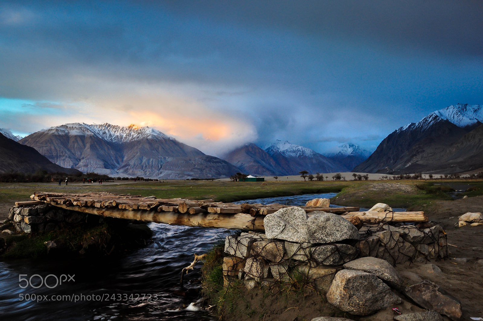Nikon D90 sample photo. A stream of ladakh photography