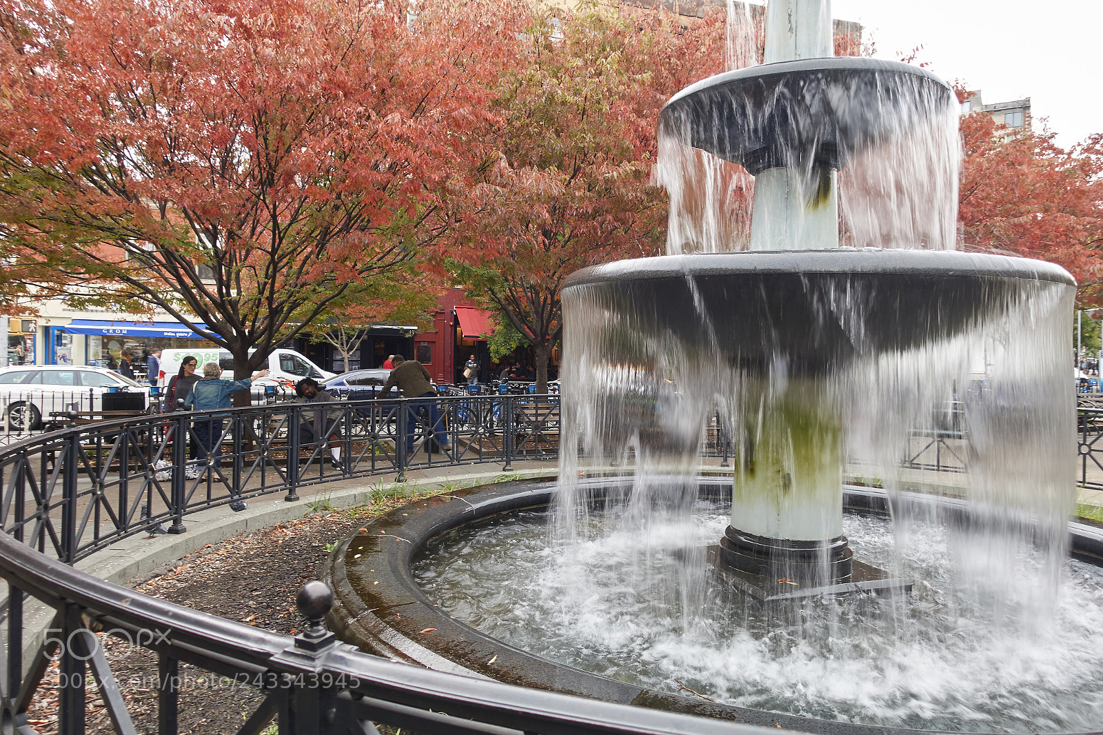 Sony Cyber-shot DSC-RX100 IV sample photo. Autumn in new york photography