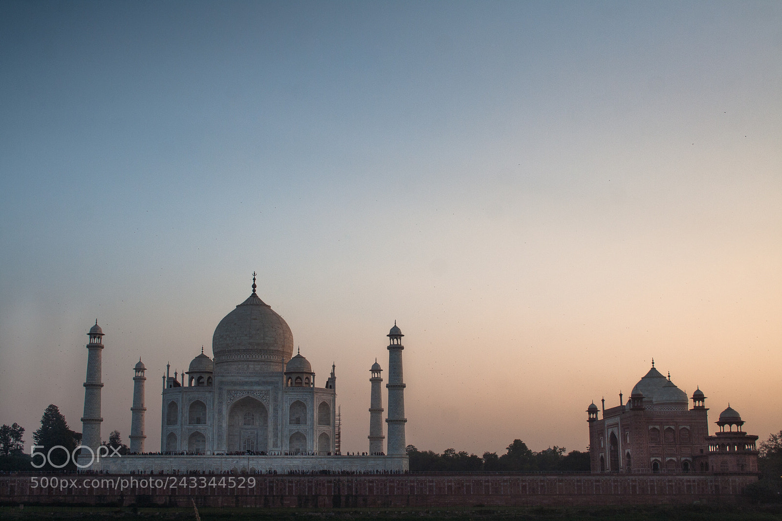 Canon EOS 350D (EOS Digital Rebel XT / EOS Kiss Digital N) sample photo. I am taj photography