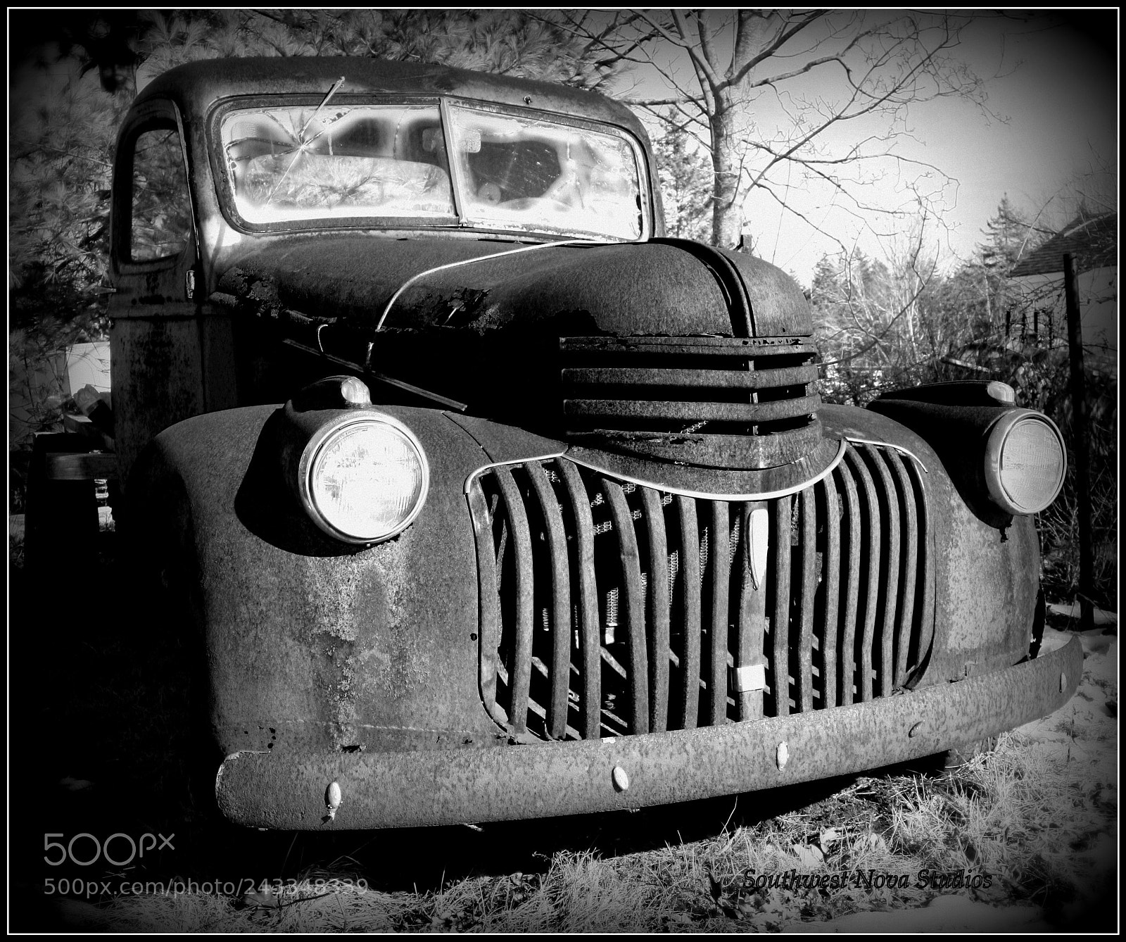 Canon EOS-1Ds Mark II sample photo. Truck memory photography