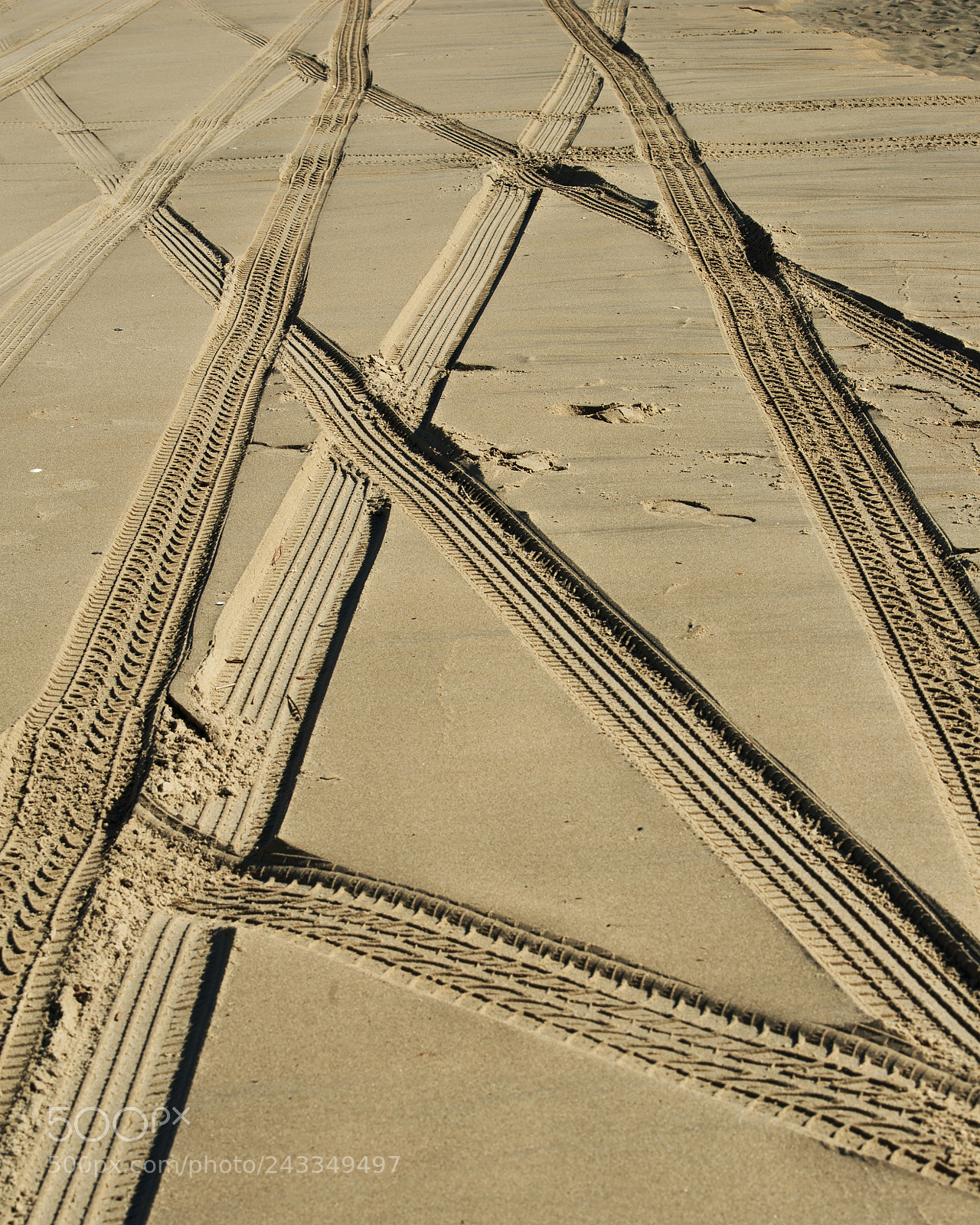 Nikon D3S sample photo. A nc beach tracks photography