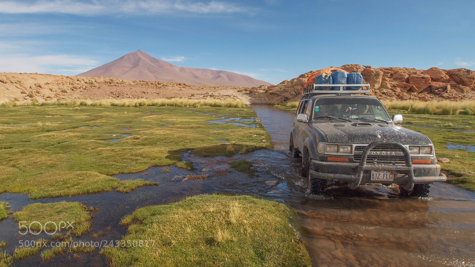 Olympus E-620 (EVOLT E-620) sample photo. Uyuni waterway 2 photography