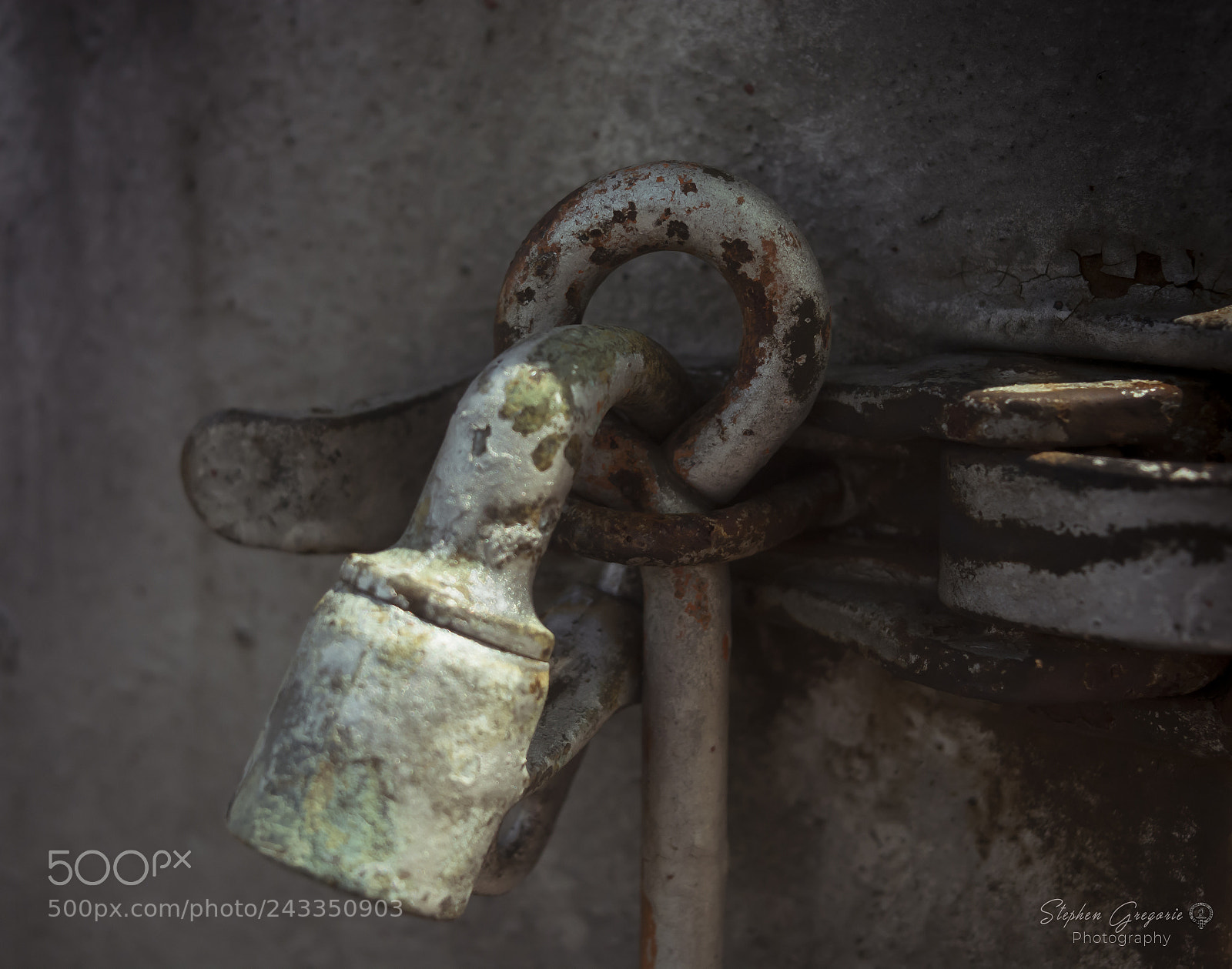 Nikon D7100 sample photo. Old lock photography
