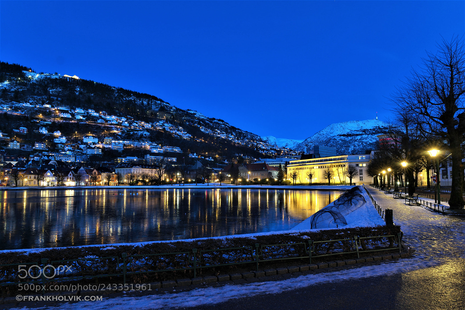 Samsung NX1 sample photo. Blue hour view from photography