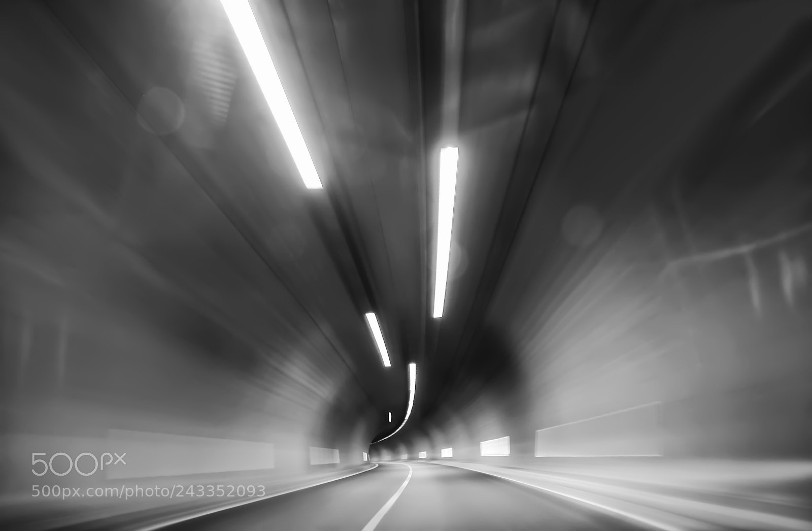 Canon EOS 5D sample photo. Тhrough the tunnel photography