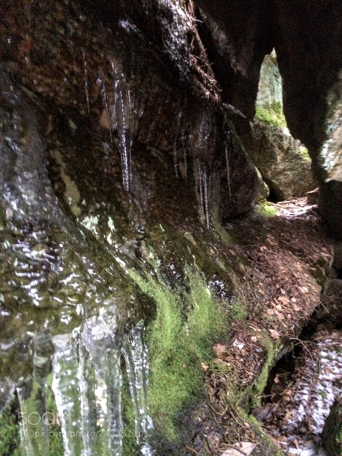 Apple iPhone 5s sample photo. Magical cave photography