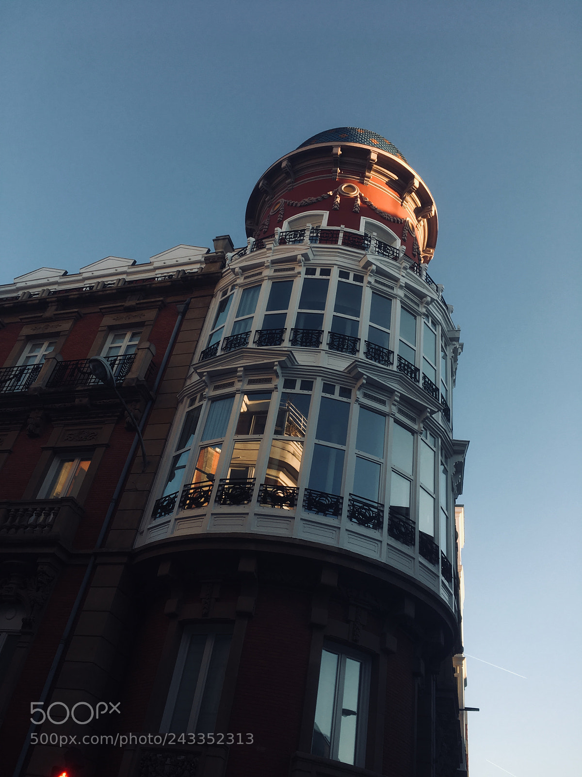 Apple iPhone SE sample photo. Madrid. photography