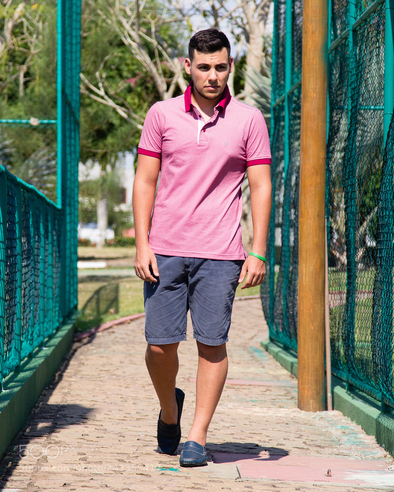 Canon EOS 60D sample photo. Cat logo de moda photography