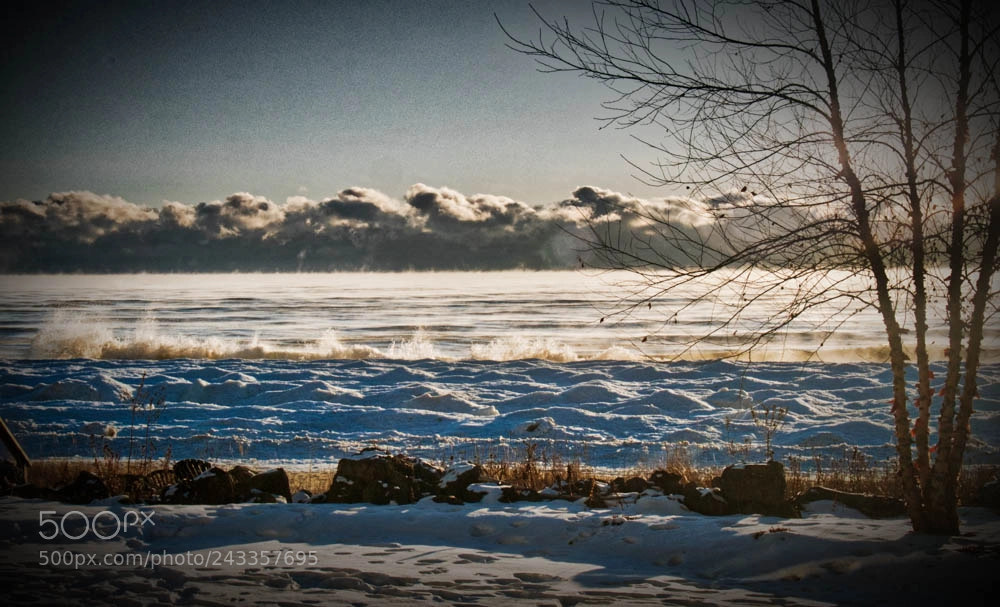 Panasonic Lumix DMC-GX85 (Lumix DMC-GX80 / Lumix DMC-GX7 Mark II) sample photo. Frozen lake paradise (of ) photography
