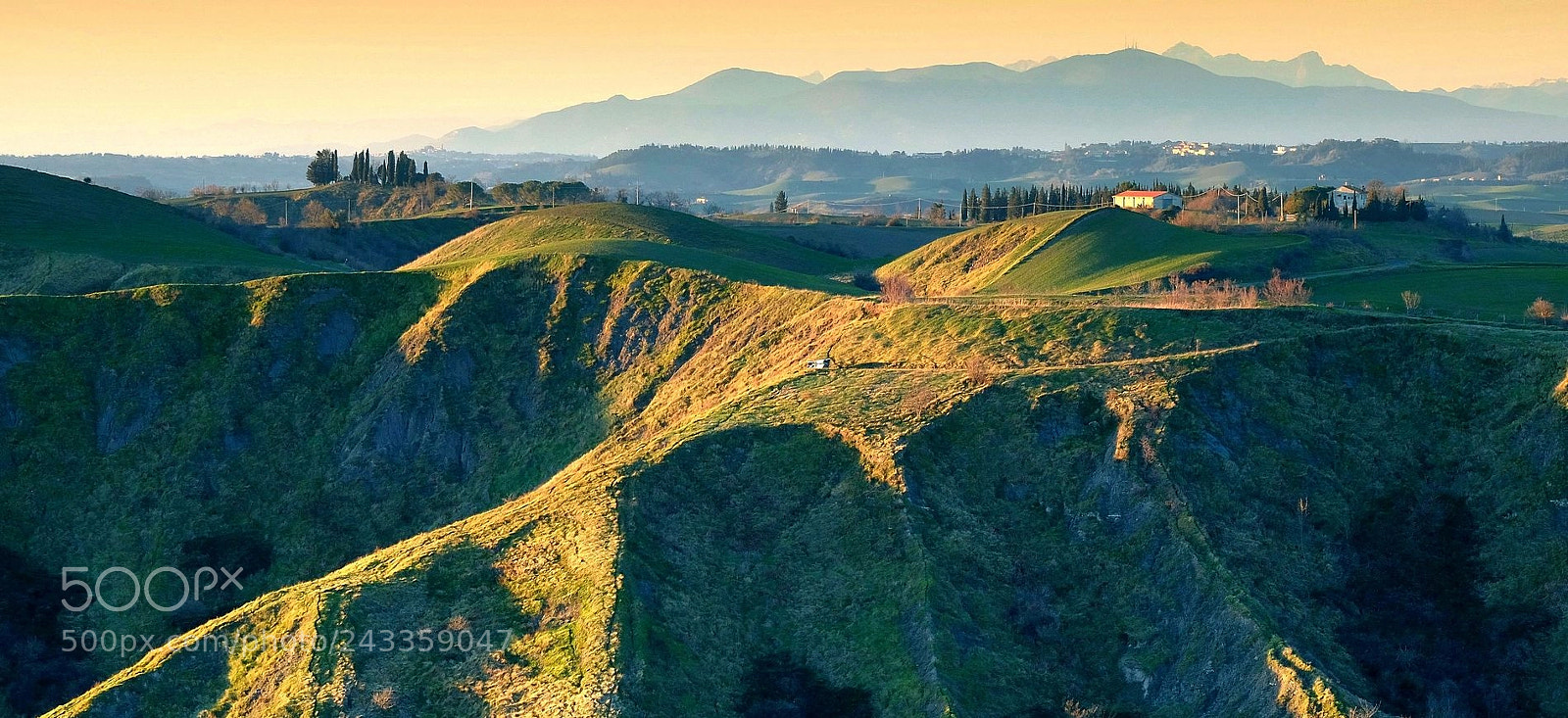 Fujifilm X-M1 sample photo. Volterra countryside photography