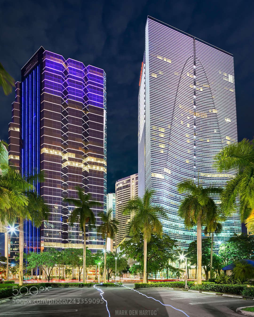 Sony a7R sample photo. Brickell lines photography