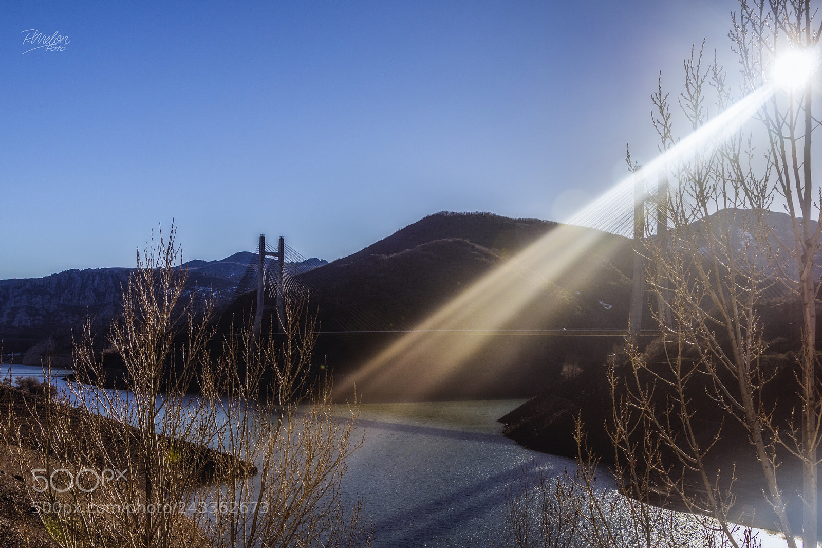 Sony SLT-A68 sample photo. Embalse de barrios de photography