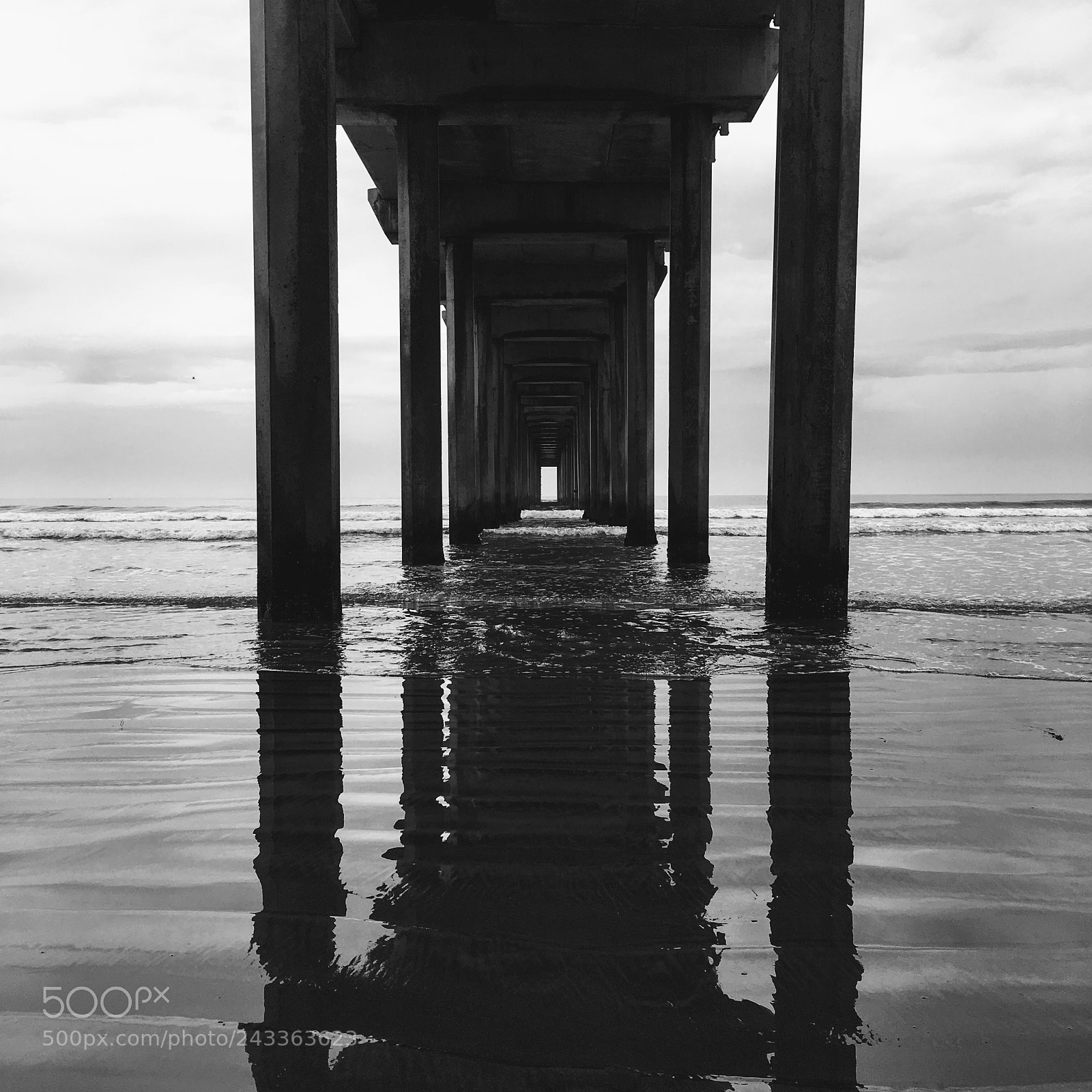 Apple iPhone 6s sample photo. Scripps pier, san diego photography