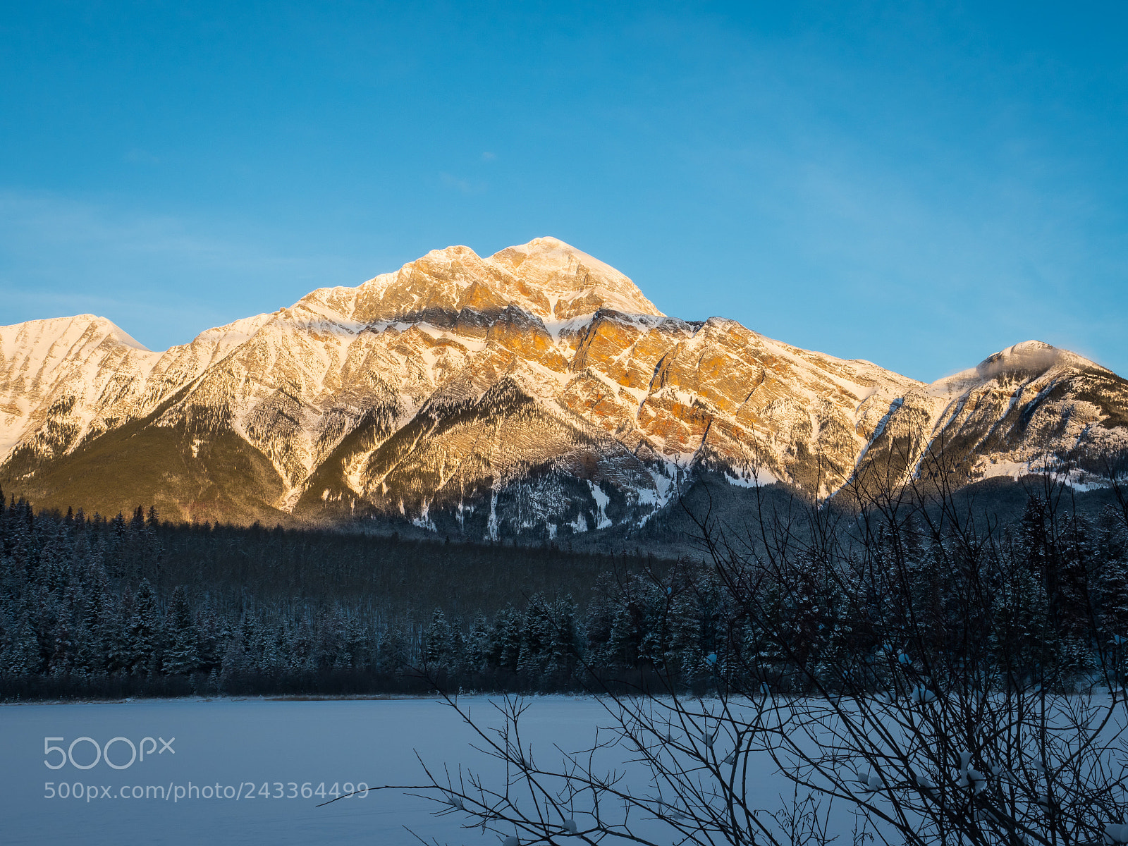 Olympus PEN-F sample photo. Pyramid mountain from patricia photography