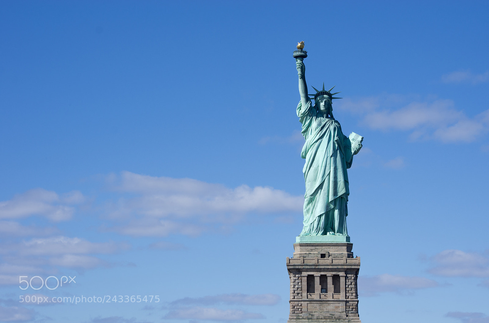 Pentax K-5 sample photo. Statue of liberty photography