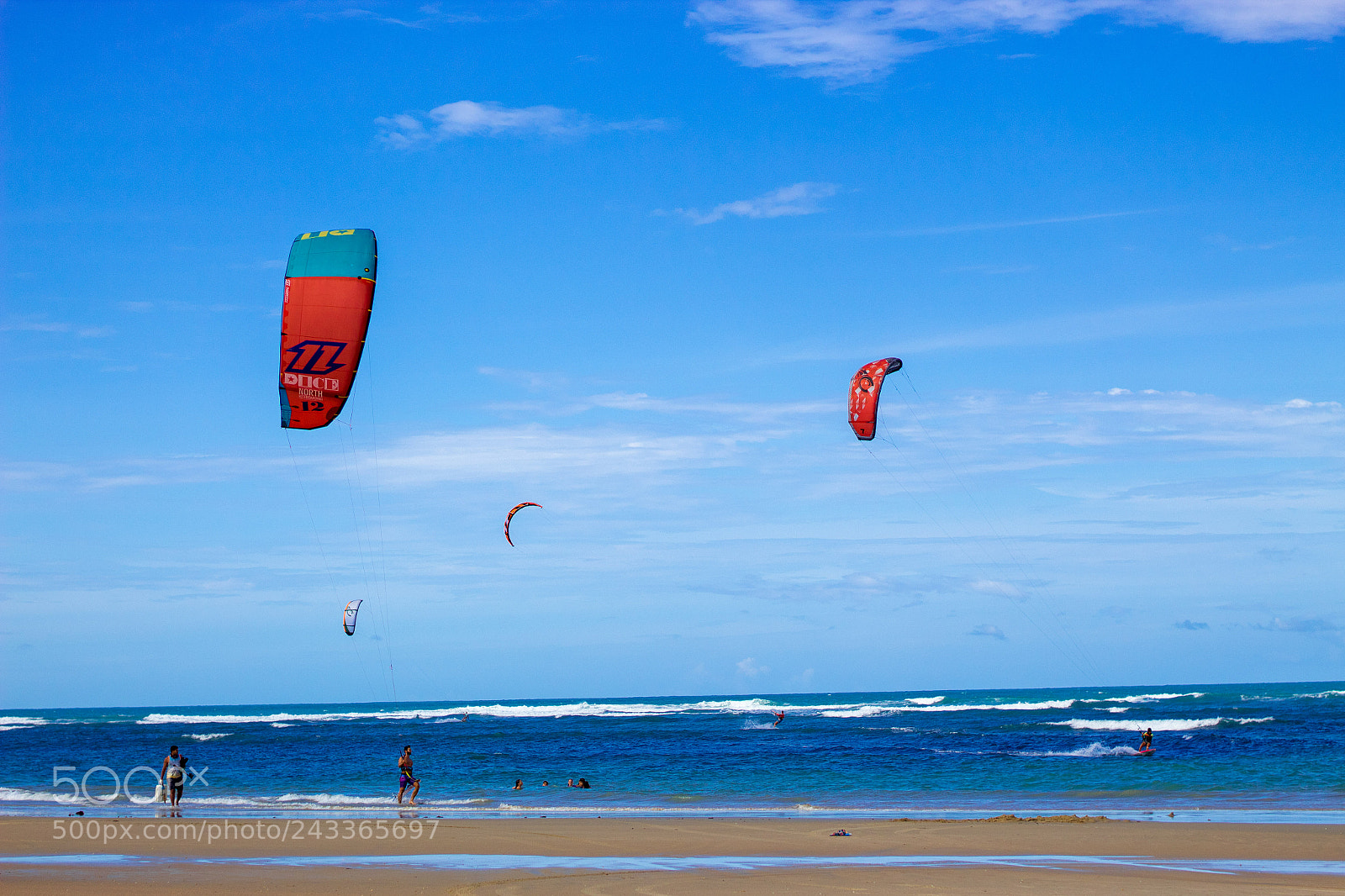 Canon EOS 1300D (EOS Rebel T6 / EOS Kiss X80) sample photo. Kitesurfe photography
