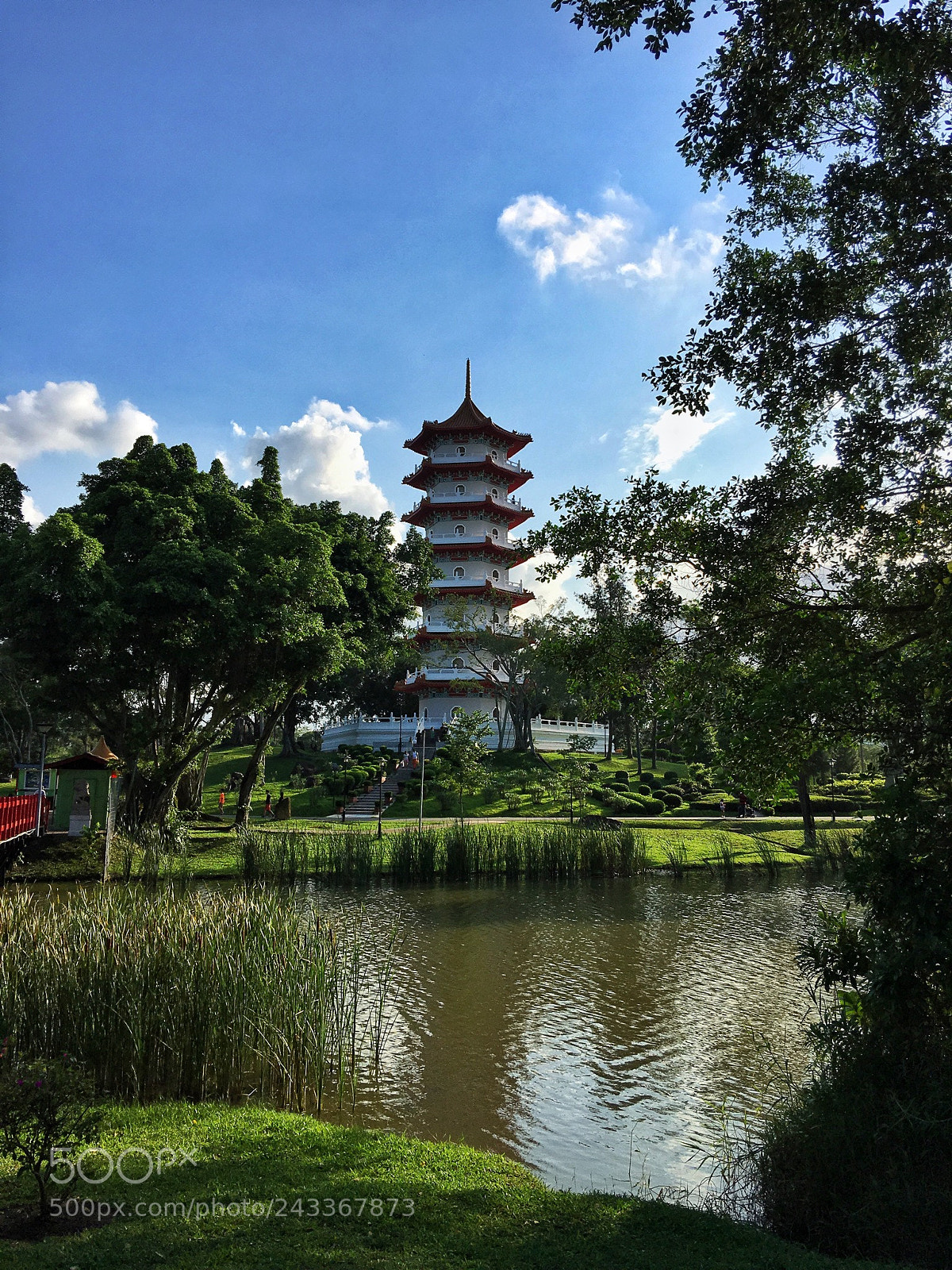Apple iPhone 6s Plus sample photo. Pagodas at chines garden photography