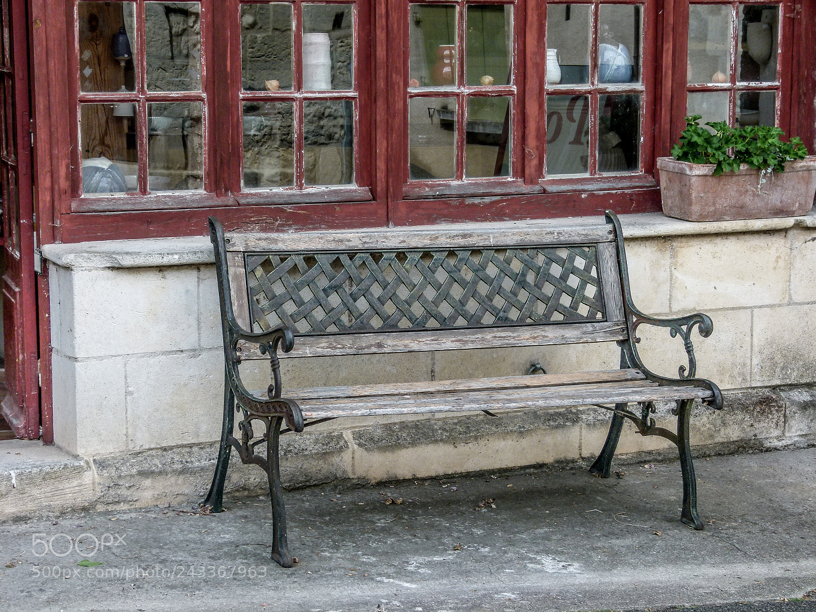 Panasonic Lumix DMC-FZ100 sample photo. Bench photography