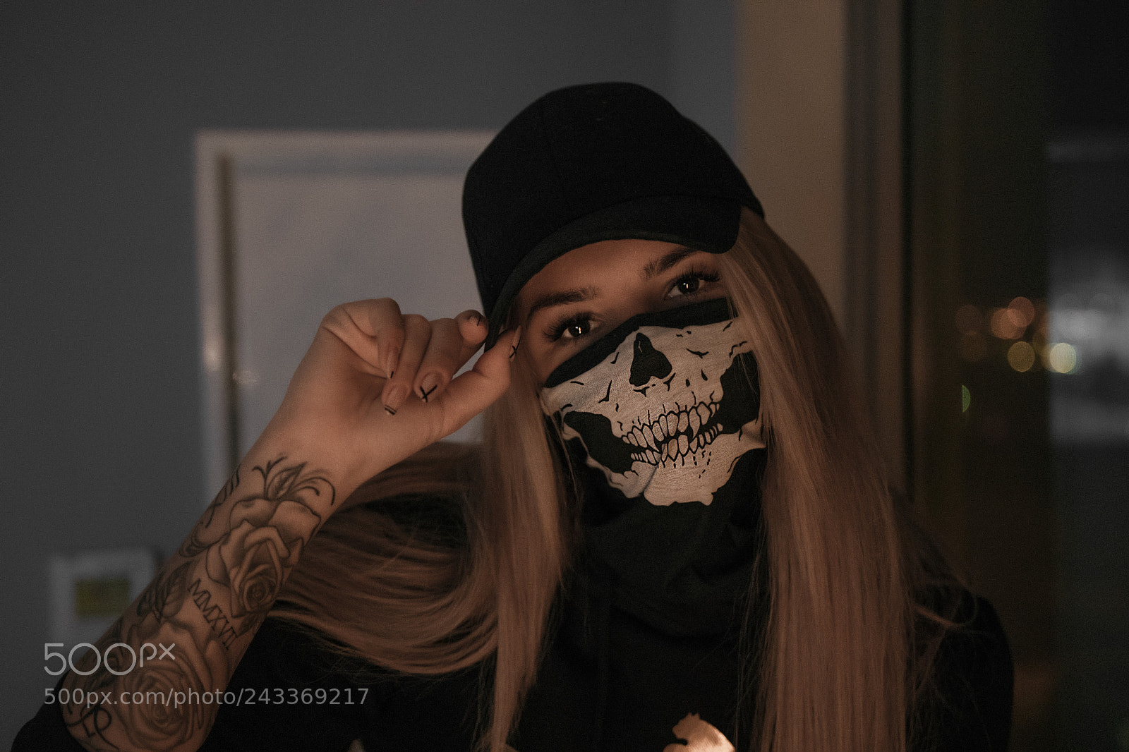Sony a6500 sample photo. Bank job photography