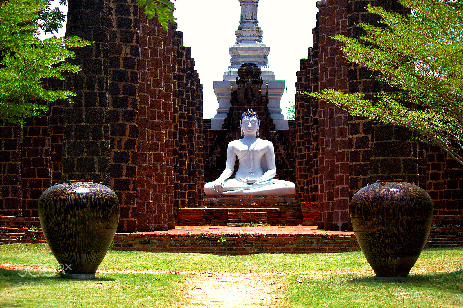 Canon EOS 600D (Rebel EOS T3i / EOS Kiss X5) sample photo. Buddha meditation photography