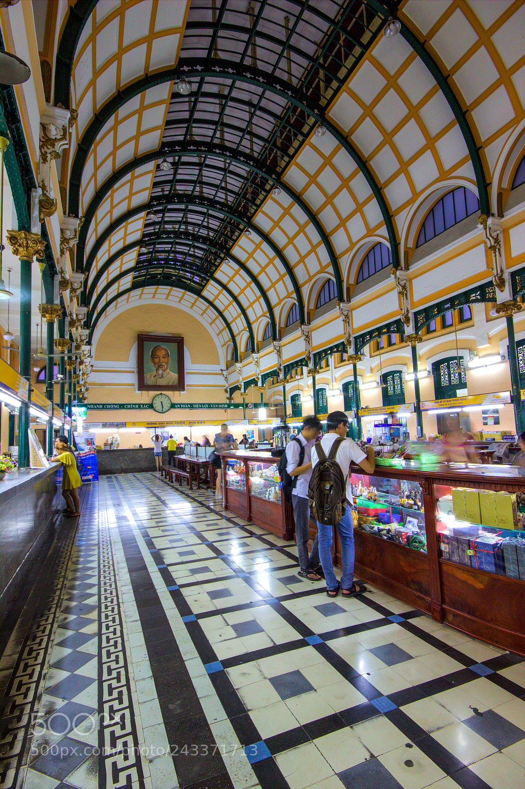 Canon EOS 600D (Rebel EOS T3i / EOS Kiss X5) sample photo. Ho chi minh post photography