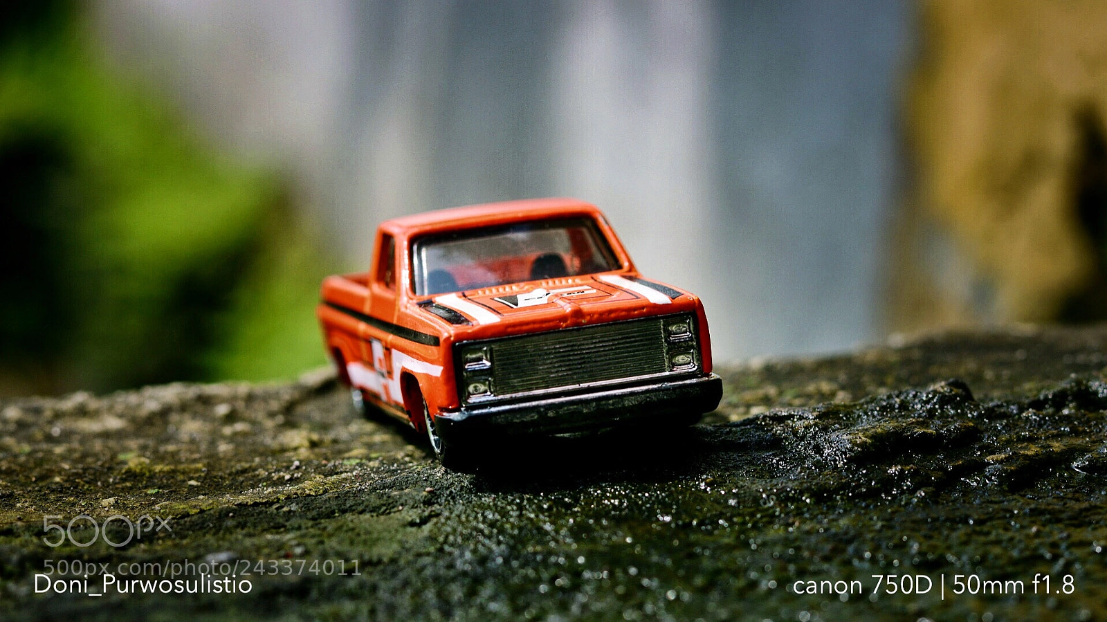 Canon EOS 750D (EOS Rebel T6i / EOS Kiss X8i) sample photo. ‘83 chevy silverado #hotwheel photography