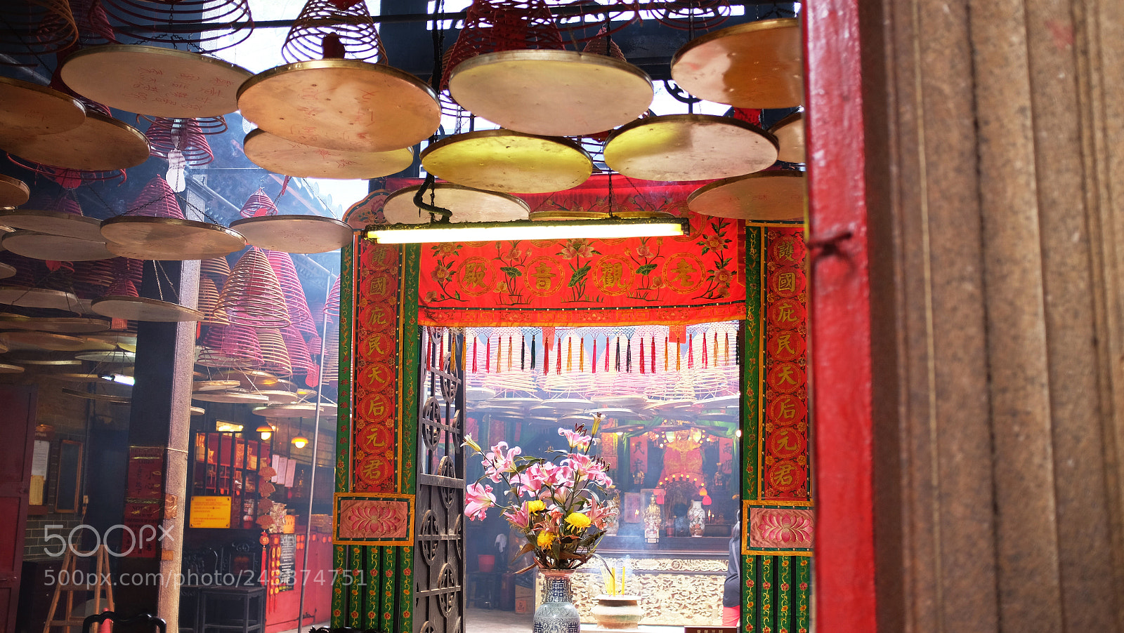 Fujifilm X100S sample photo. Hong kong street photography