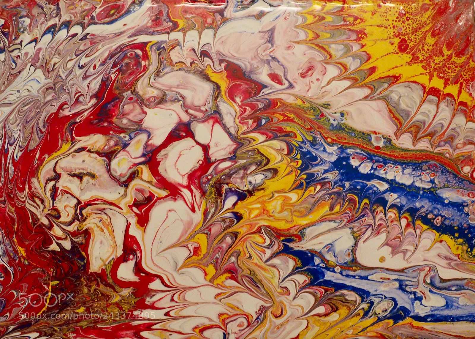 Olympus OM-D E-M1 sample photo. Fluid acrylic painting photography