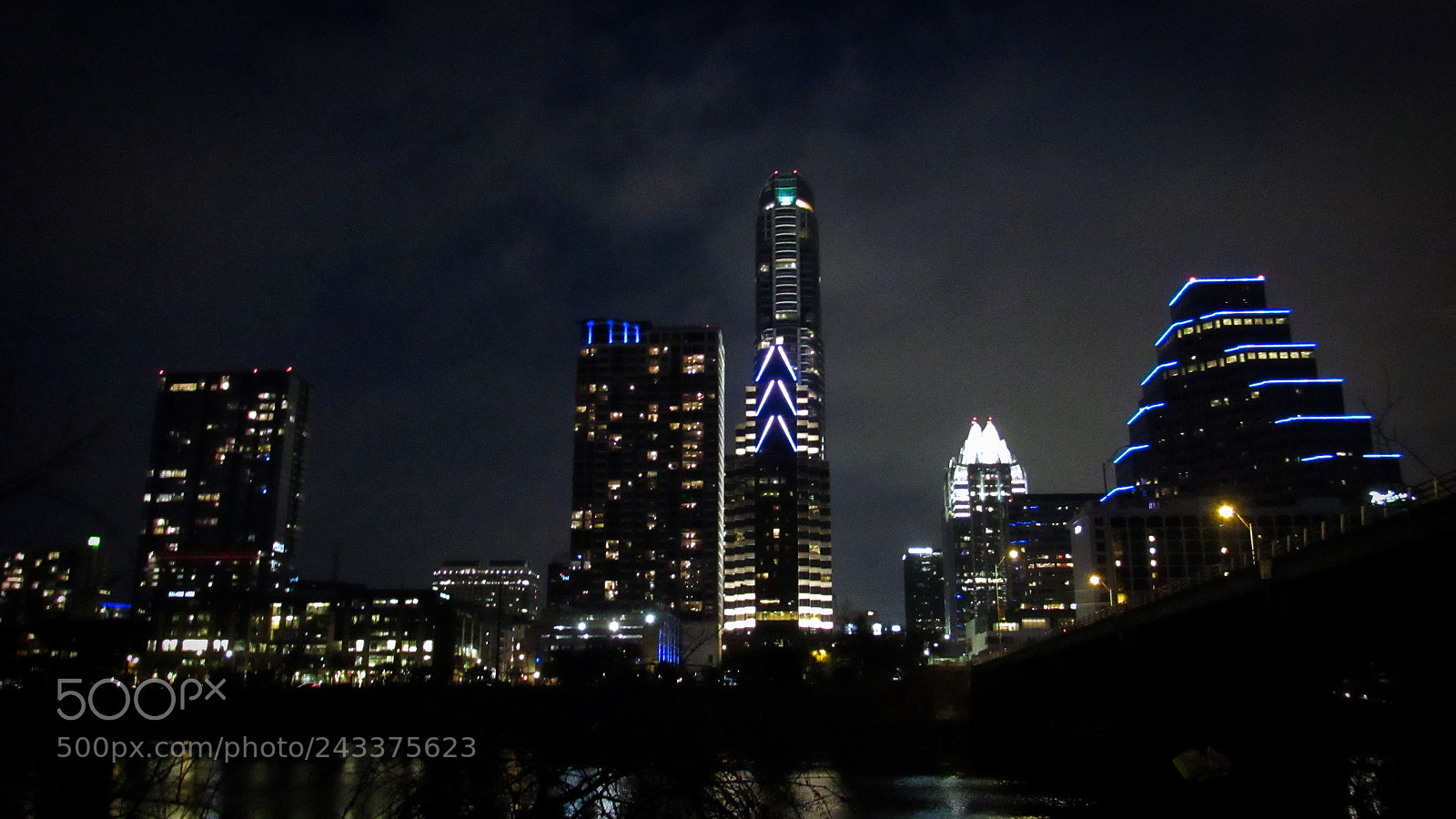 Canon PowerShot SX530 HS sample photo. Night skyline photography