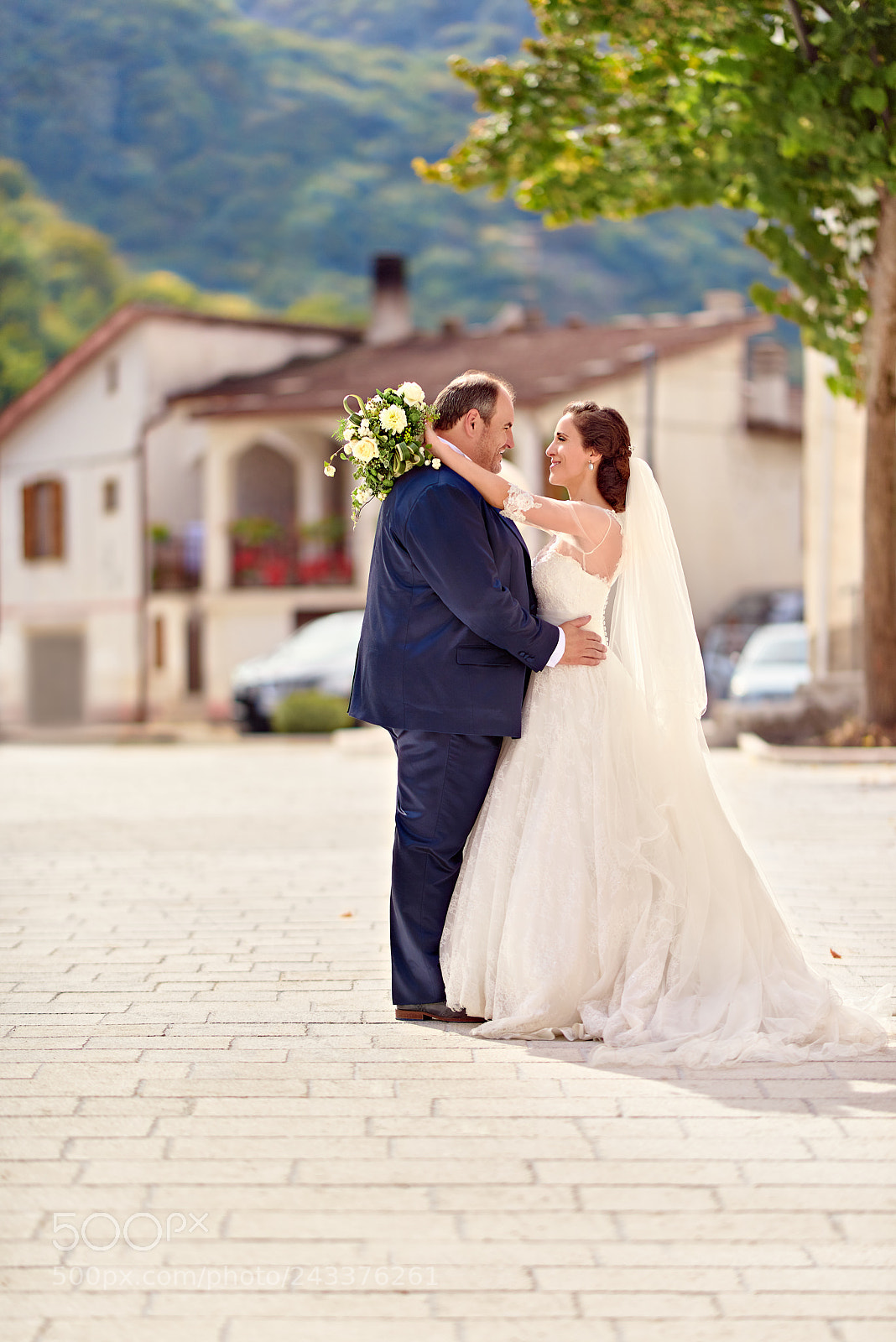 Nikon D810 sample photo. Bride and groom in photography